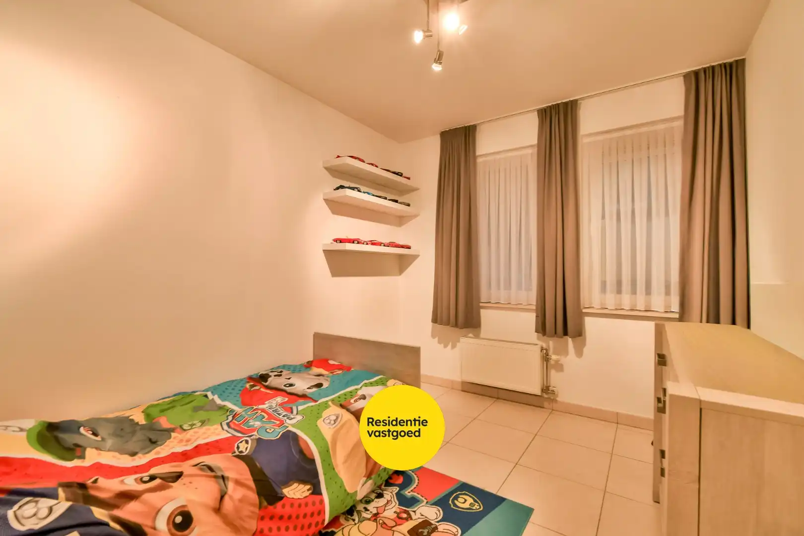 Ruime en energiezuinige gelijkvloerse appartement in het centrum van Torhout. foto 7