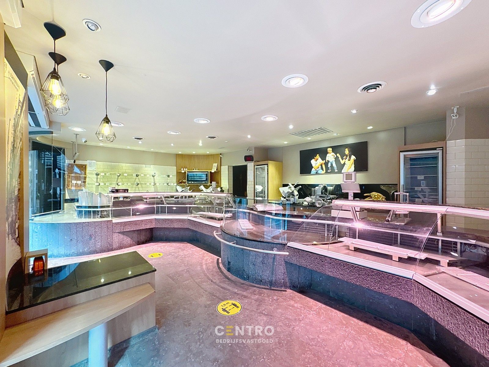 Handelspand met woonst op TOPligging! foto 6