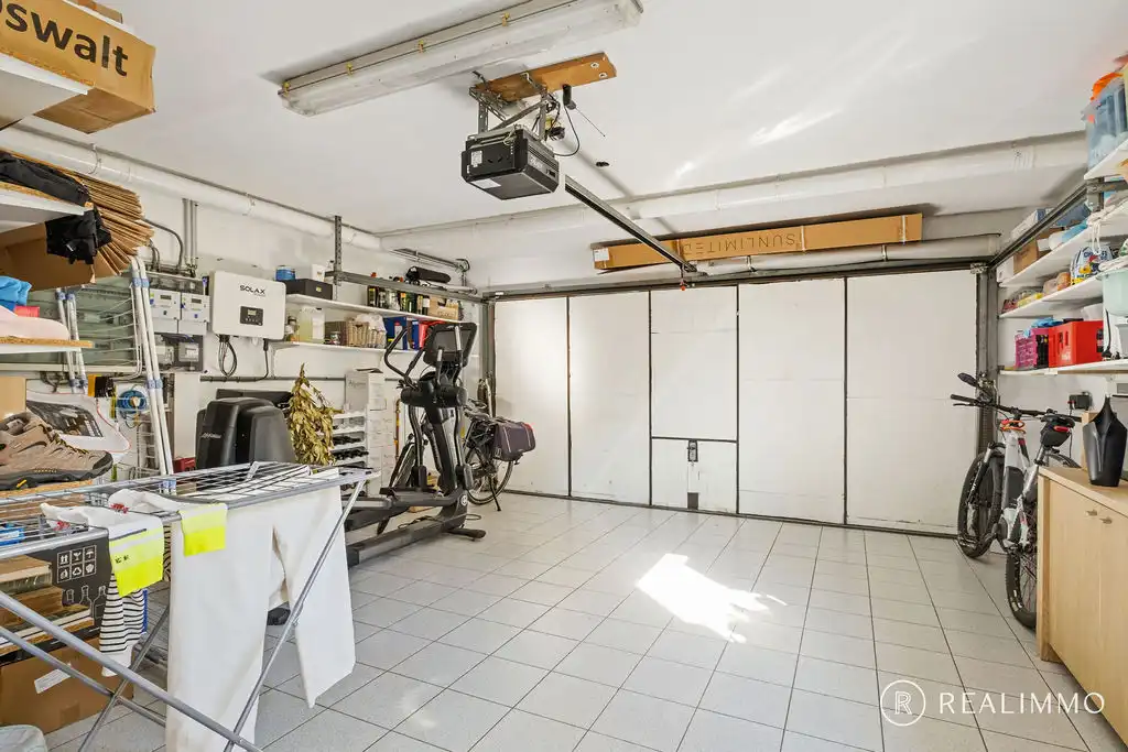 Tijdloze duurzame villa op 1.892m² met zwembad! foto 23