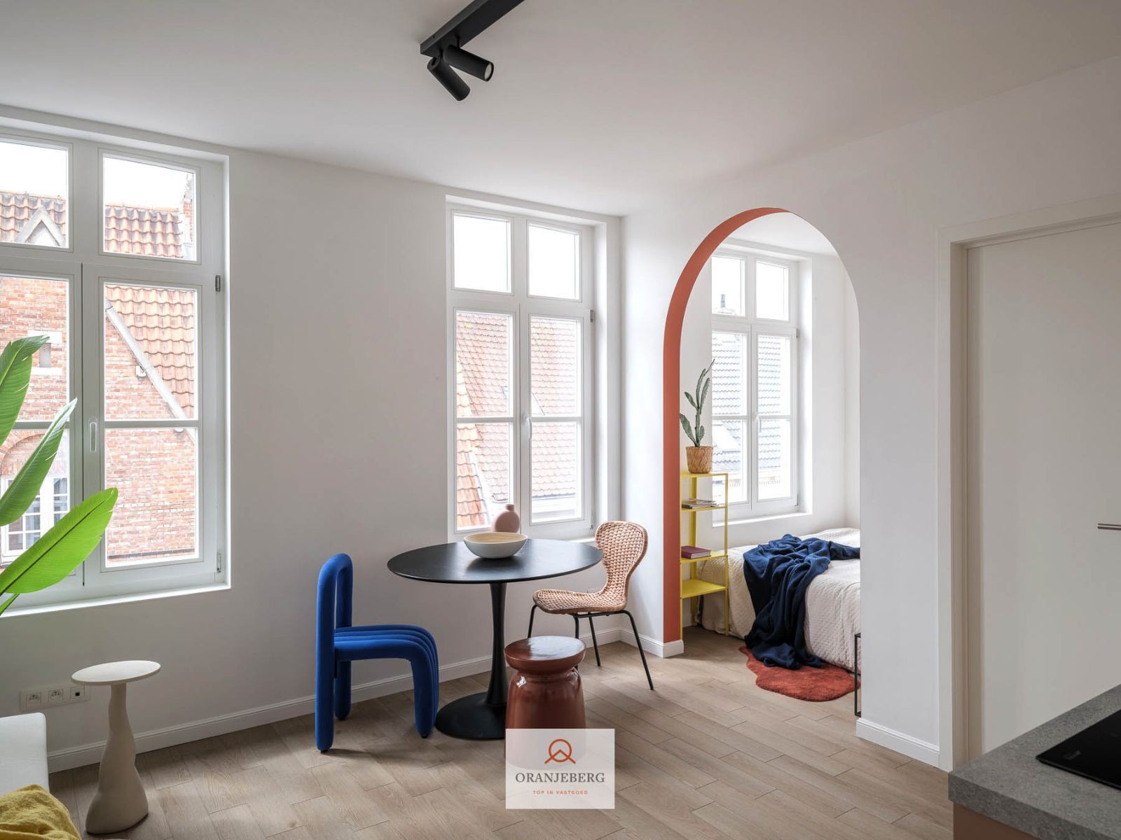 Lichtrijke gerenoveerde studio te koop vlakbij centrum Gent foto 6