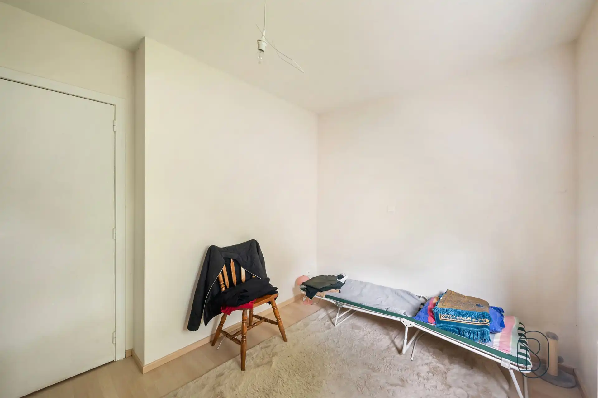 Centraal gelegen duplex appartement met 2SLPK foto 9