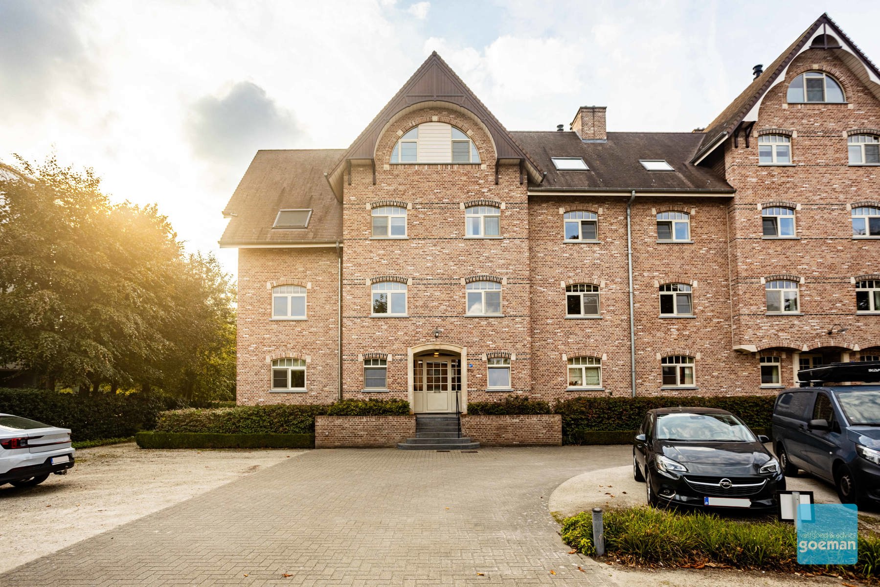 TE KOOP IN BERLARE: Luxueus appartement met adembenemend zicht op het Donkmeer – Berlare foto 24