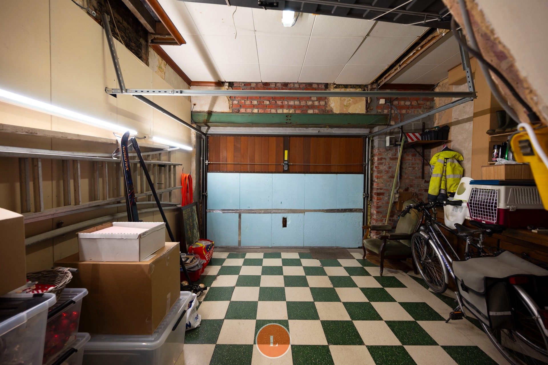 Ruime woning met meer dan 4 slaapkamers en garage foto 7