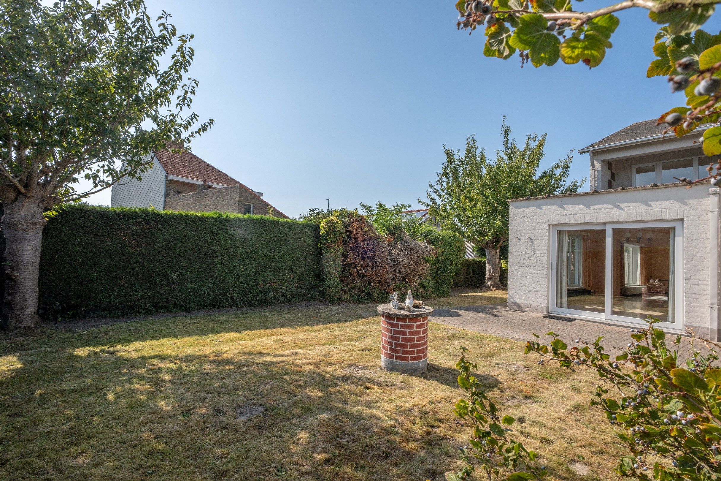 ()=>{if(producerUpdateValueVersion(node),producerAccessed(node),node.value===ERRORED)throw node.error;return node.value} Heestersstraat 6 - - 8300 Knokke