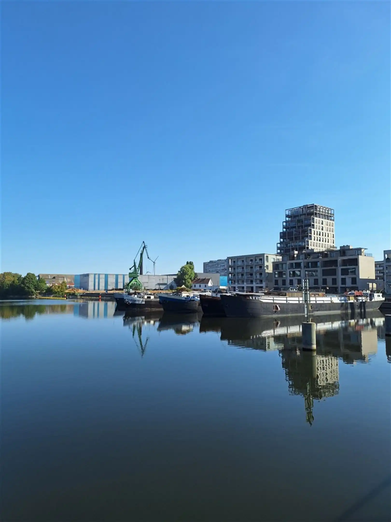Loftkantoren op het gelijkvloers aan het water foto 5