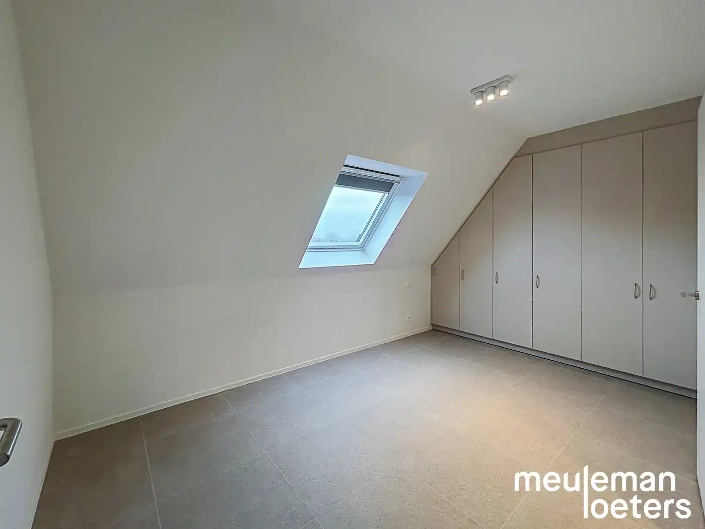 Energiezuinig appartement met 1 slaapkamer in Veldegem foto 6