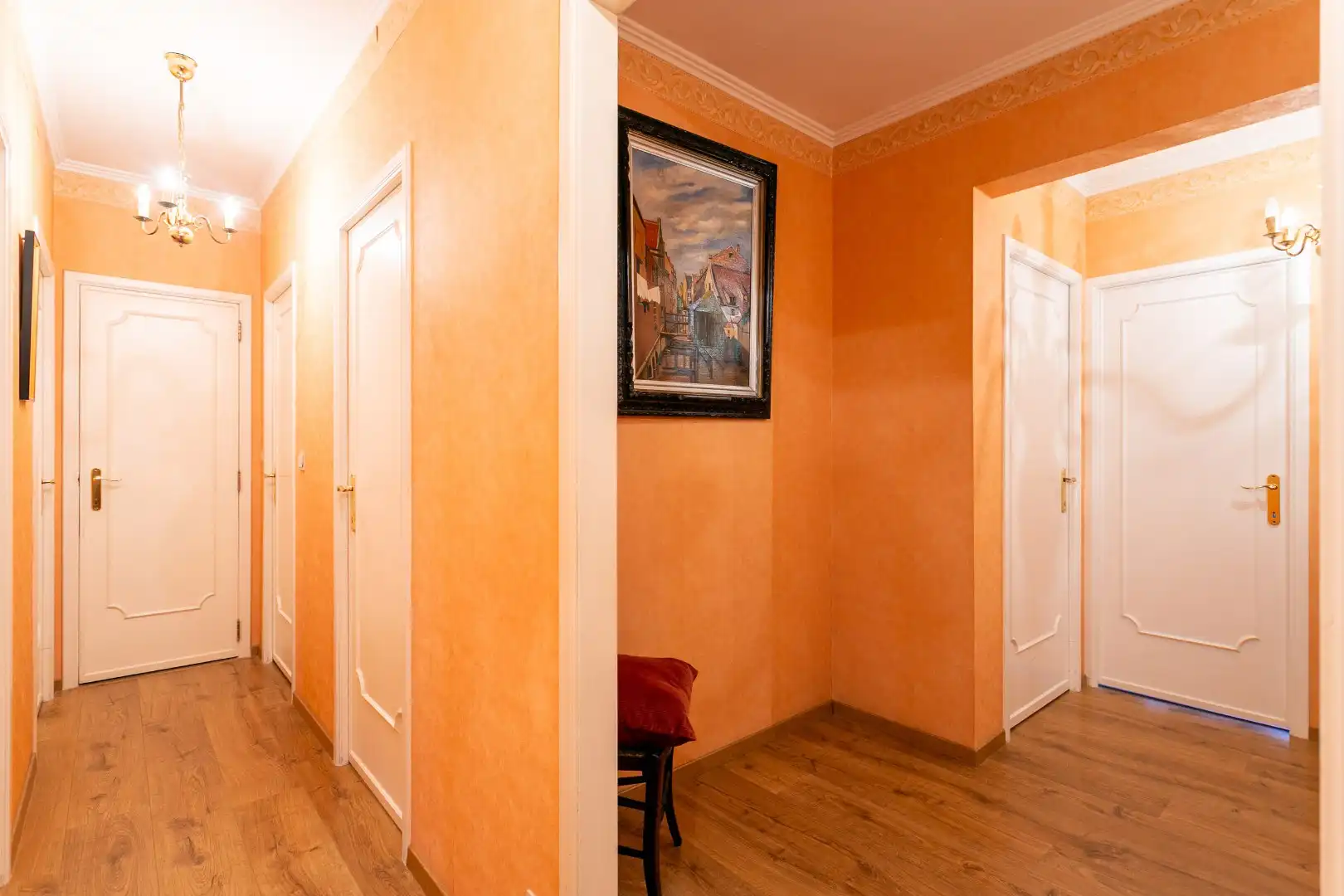 Ruim app (EPC:C) met 3 slpk, terras, kelder en garage foto 10