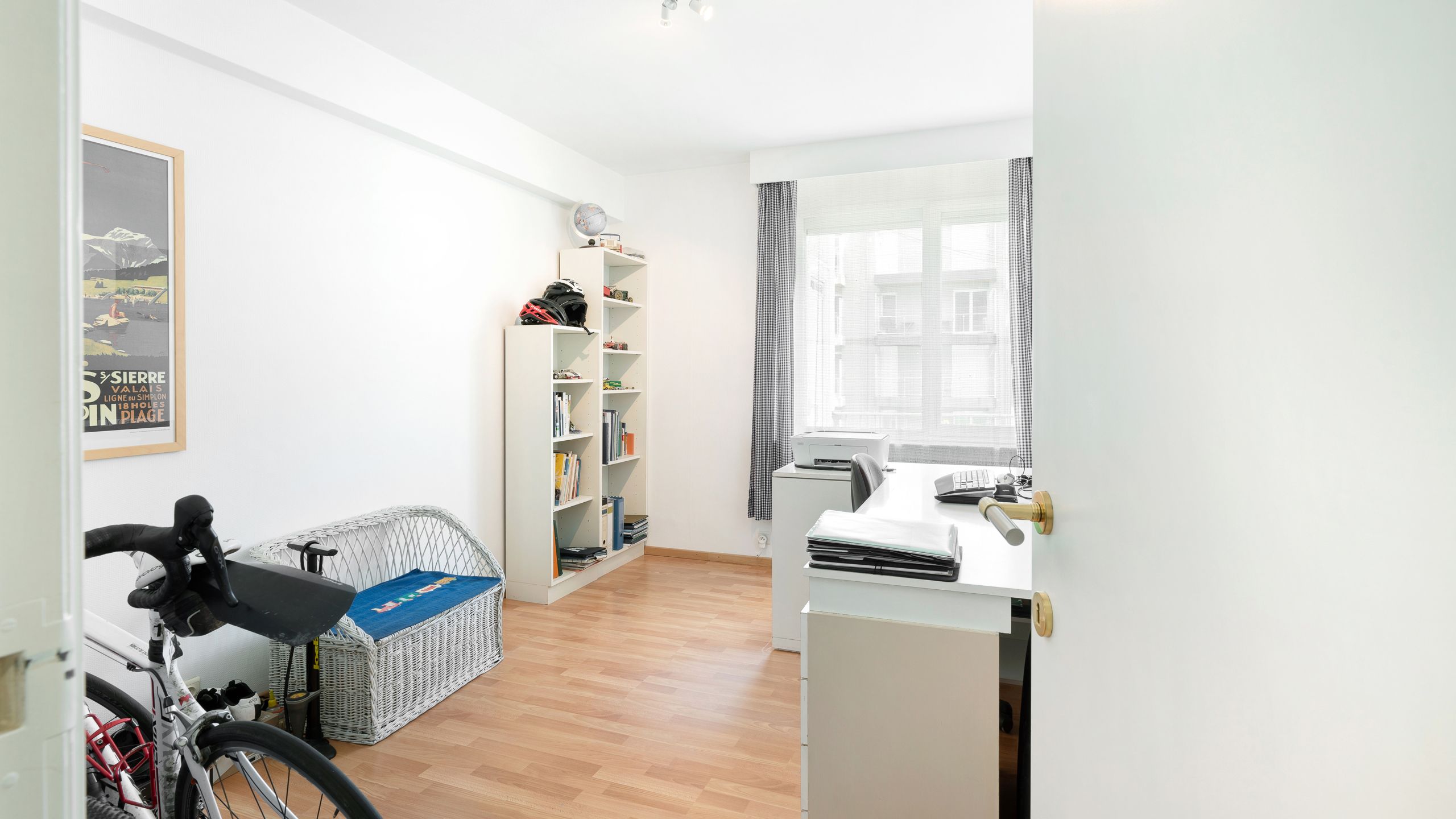 Ruim 3-slpk appartement met vrij uitzicht op de Koningslaan  foto 20