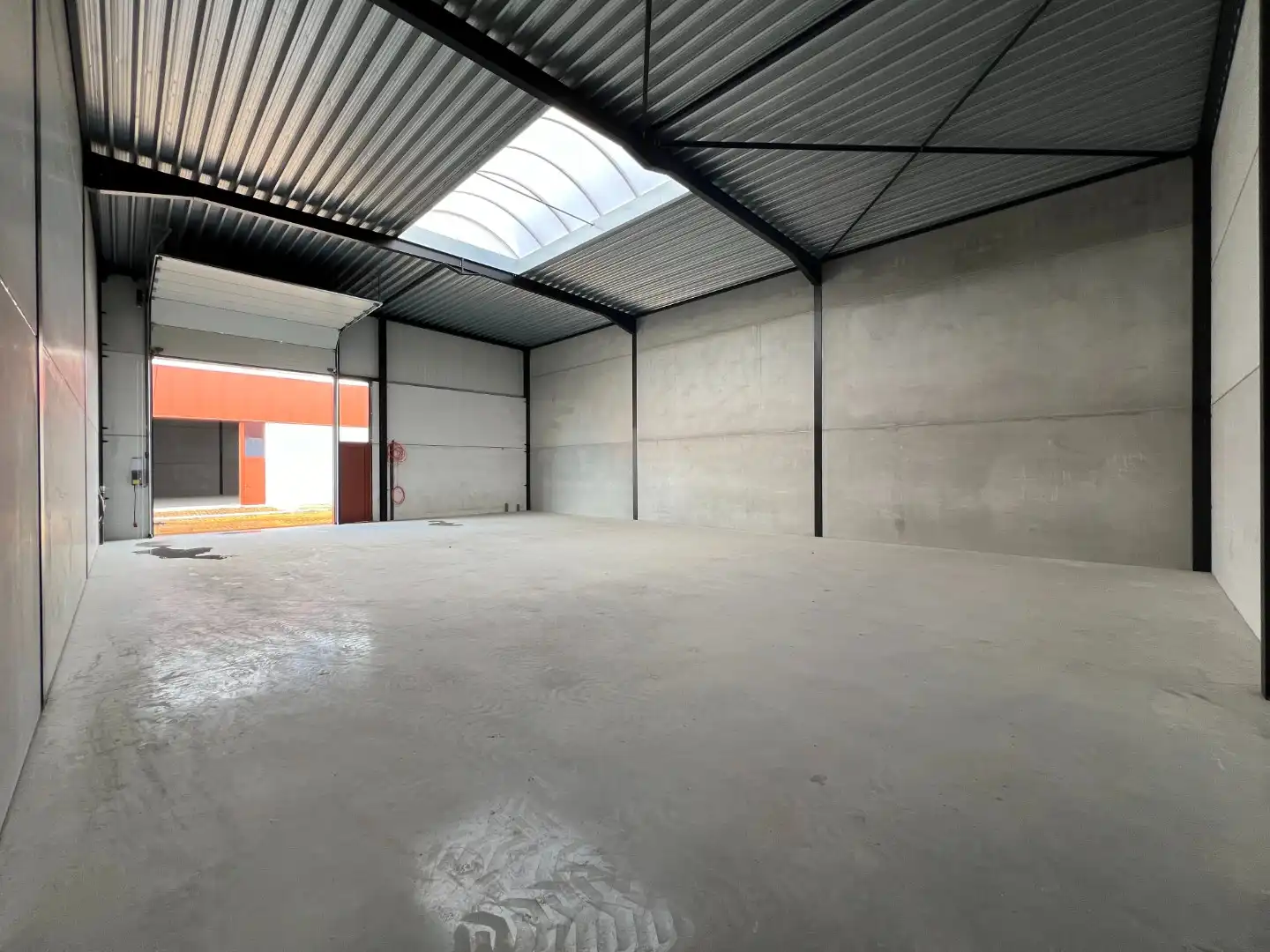 KMO-unit van 223 m² in bedrijvenpark VIEF, Evergem foto 3