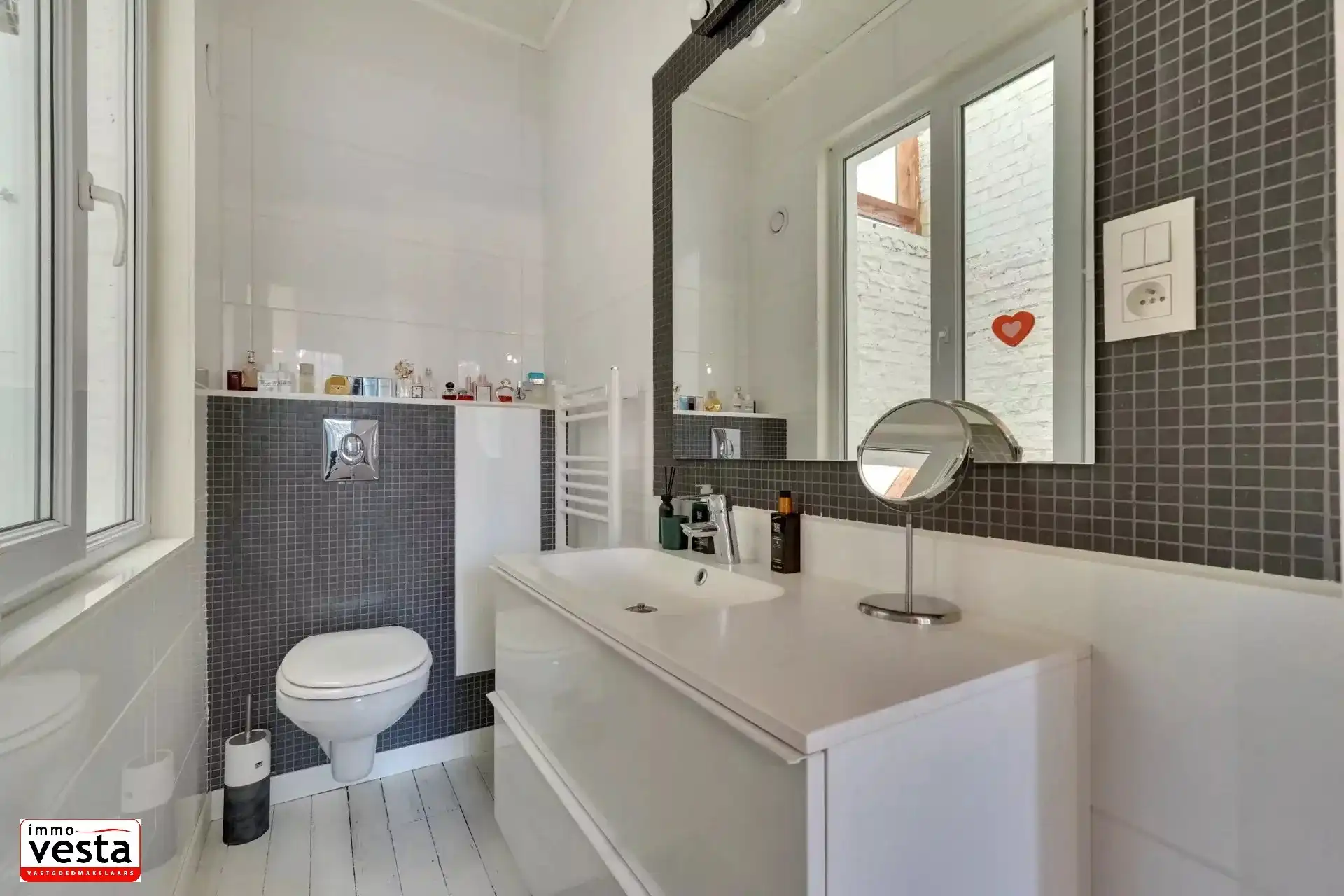 Art-deco stadswoning met ideale ligging foto 18