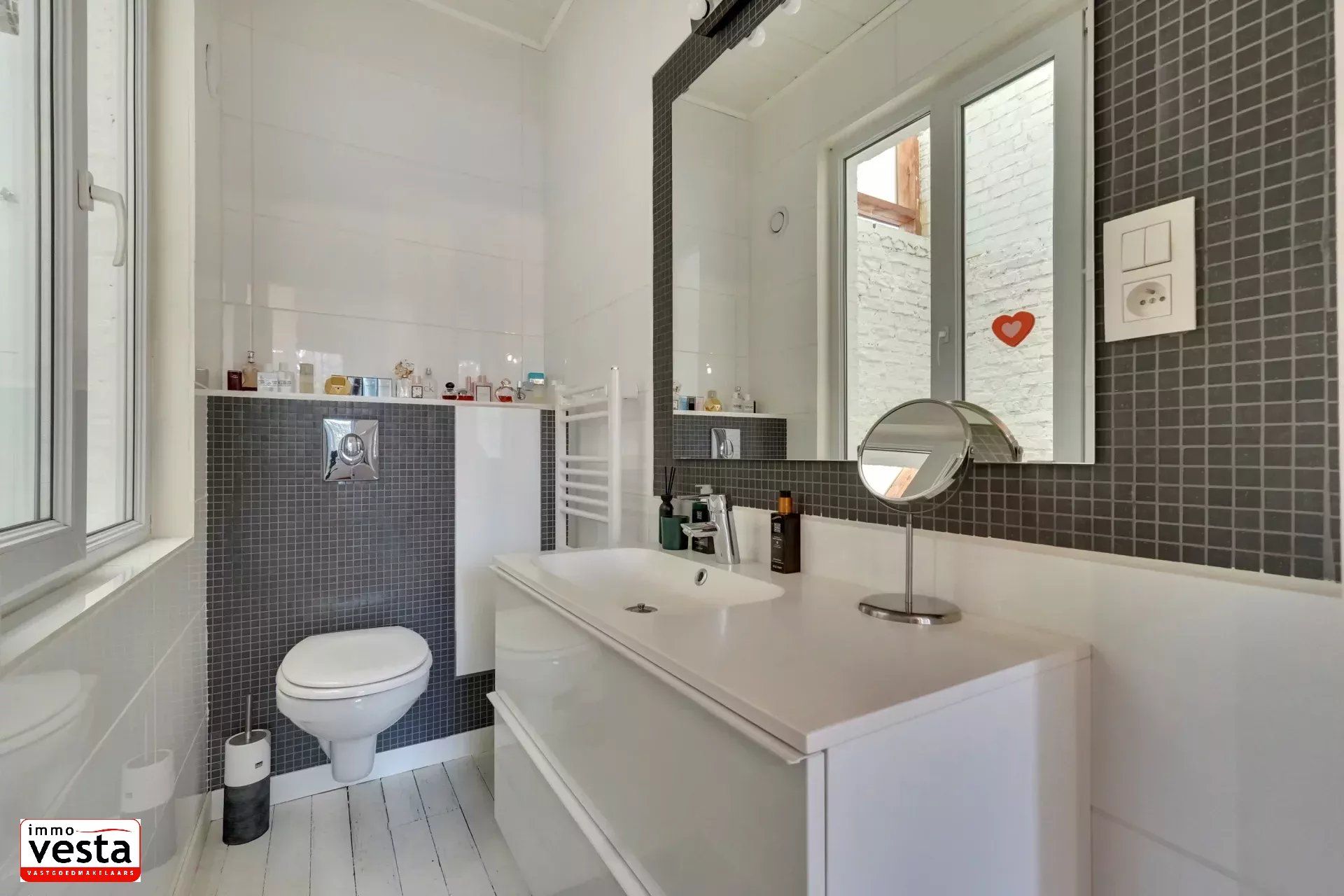 Art-deco stadswoning met ideale ligging foto 18