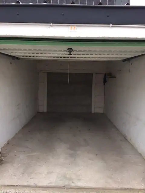 Garage te huur Karel de Ghelderelaan 2 - - 8820 Torhout