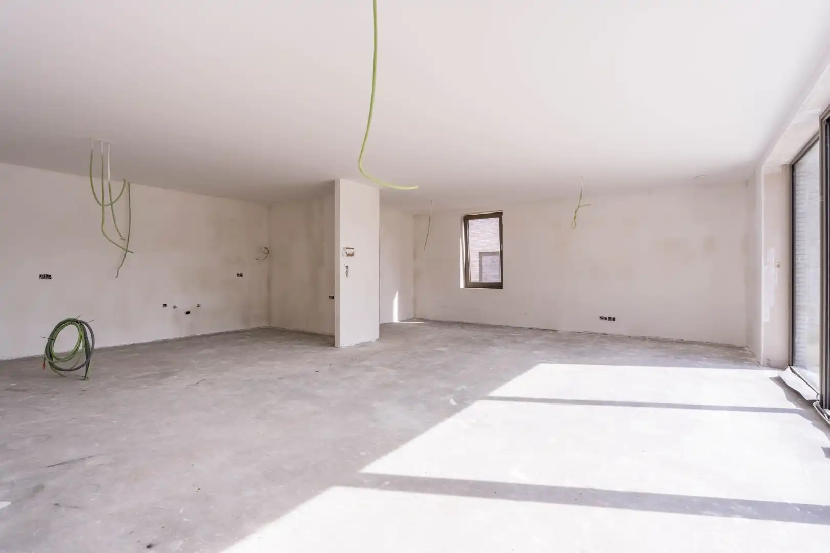 Vrijstaande, rustig gelegen CASCO + afgewerkte woning in een moderne bouwstijl op een fraai perceel op een rustige locatie!  foto 6