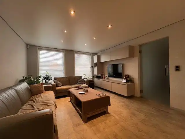 Charmante woning nabij het centrum foto 3