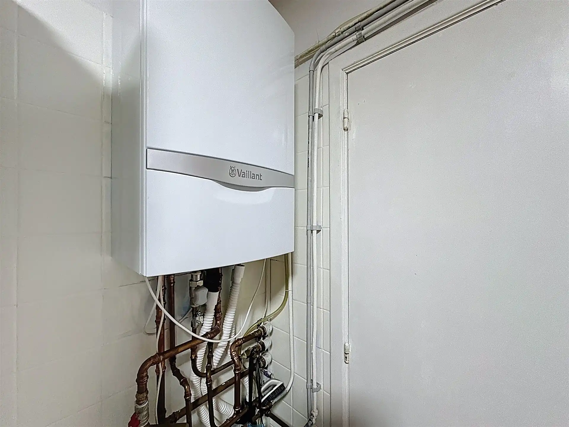 Instapklaar 2 slk- appartement op toplocatie in Sint-Niklaas foto 11