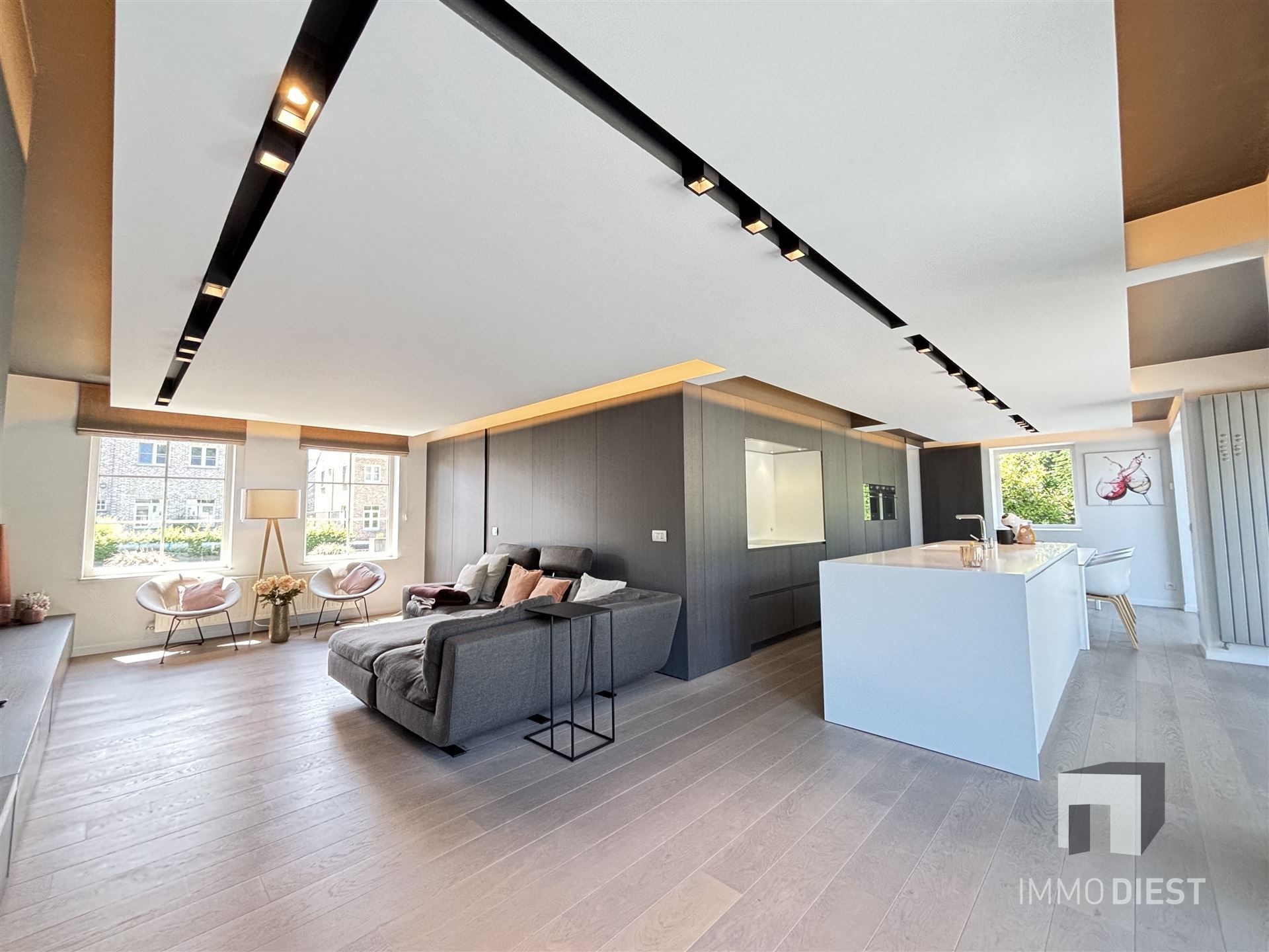 Rustig gelegen woning met zwemvijver nabij het centrum van Paal foto 4
