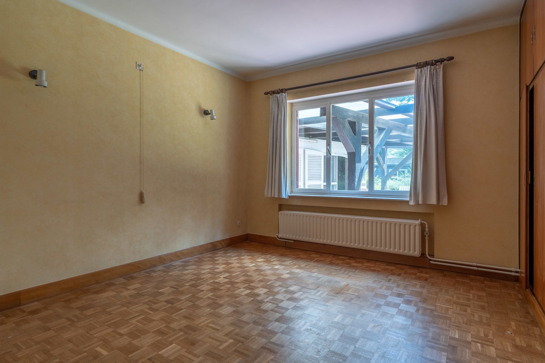 Charmante gelijkvloersvilla met 4 slpk en 2 bdk op 2.092 m² foto 24