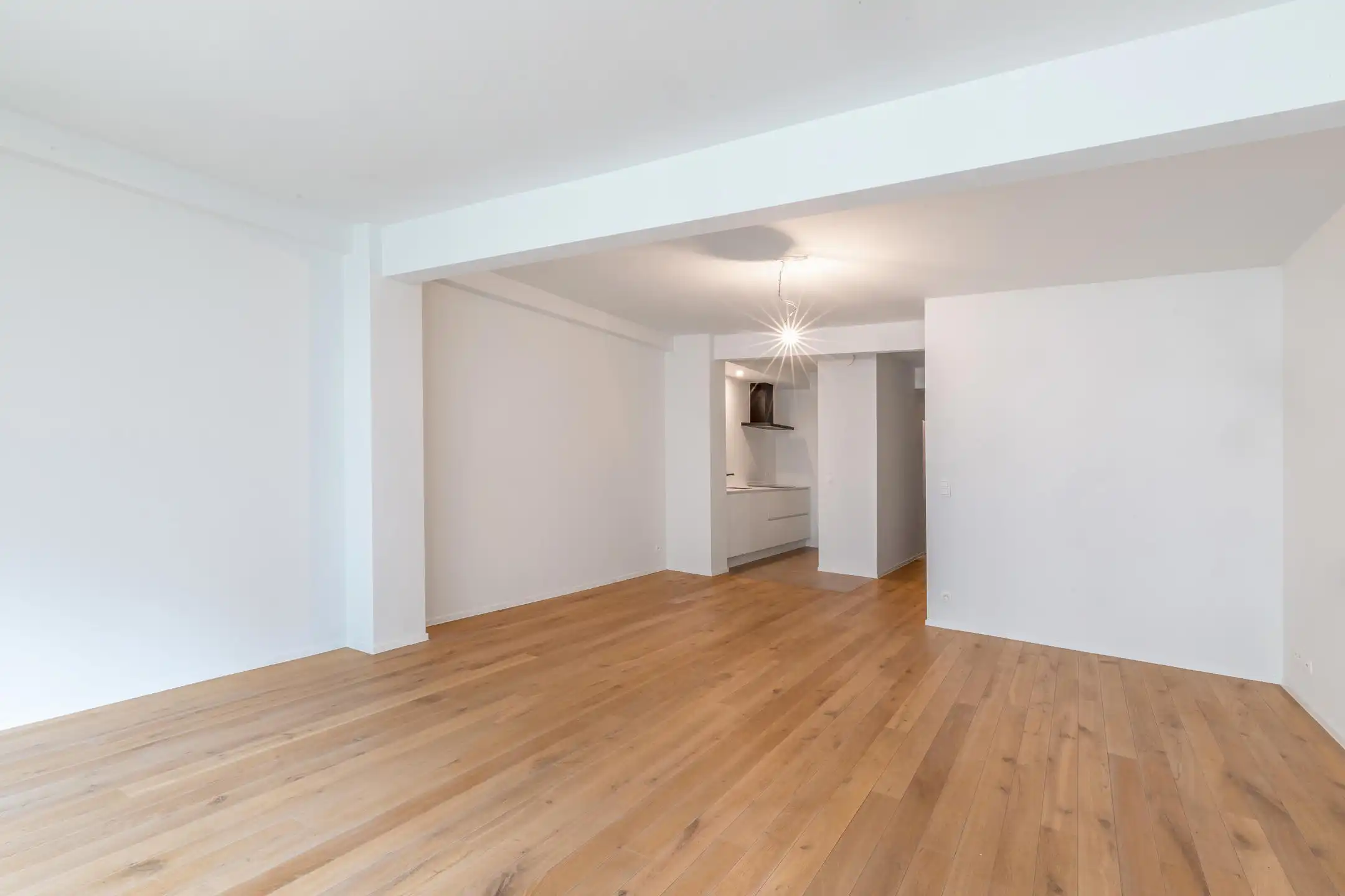 Exclusief gemeubeld loft-appartement TE HUUR op AAA+ locatie foto 12