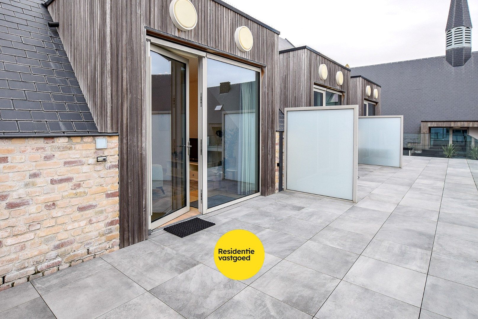 Prachtig 1-slaapkamerappartement (assistentiewoning) in Residentie Clarenhof, uniek wonen in hartje Nieuwpoort.  foto 18