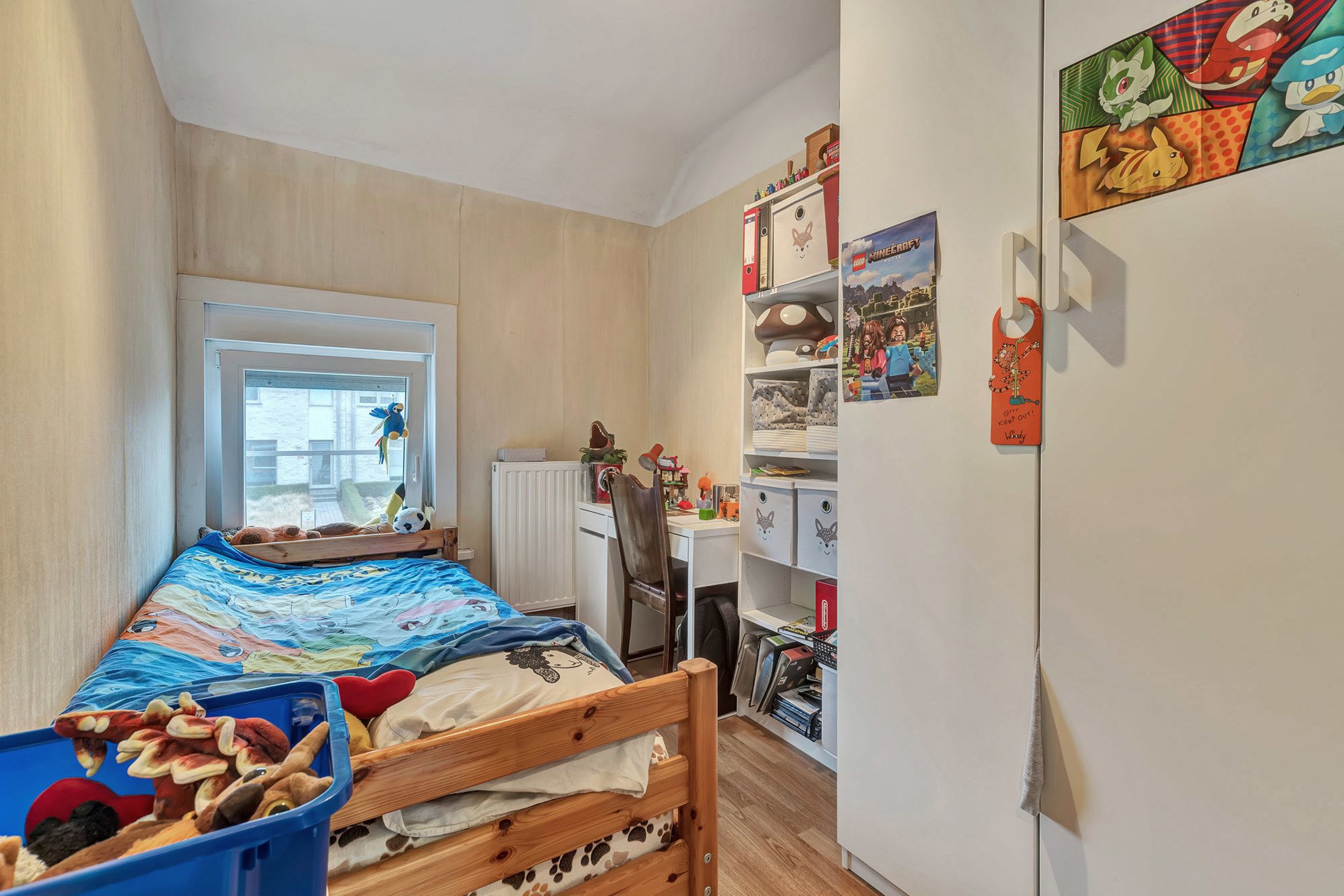 Instapklare gesloten woning met achteruitweg en garage  foto 10