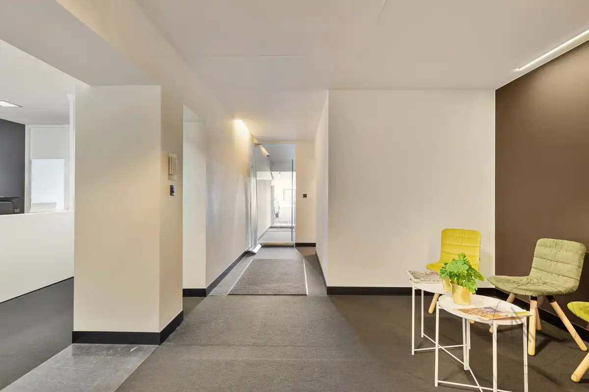 Instapklare en goed gelegen kantoorruimte foto 22