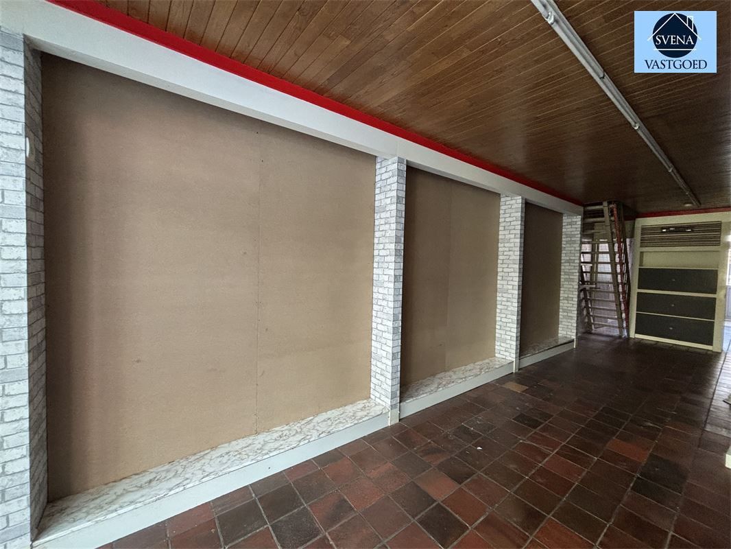 HANDELSZAAK + WOONST IN HET CENTRUM VAN GERAARDSBERGEN foto 2