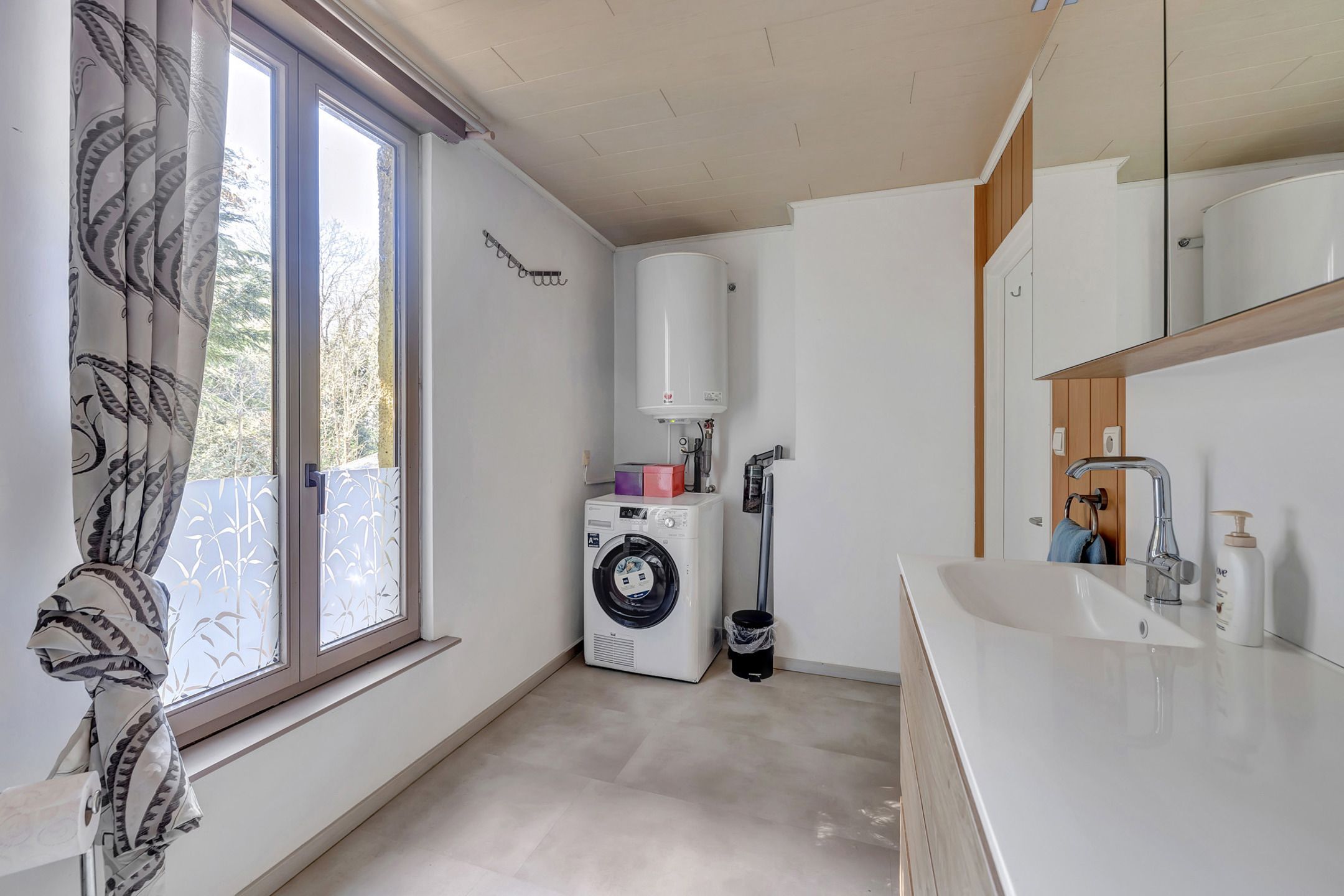 Instapklare woning in een rustige en groene omgeving! foto 11