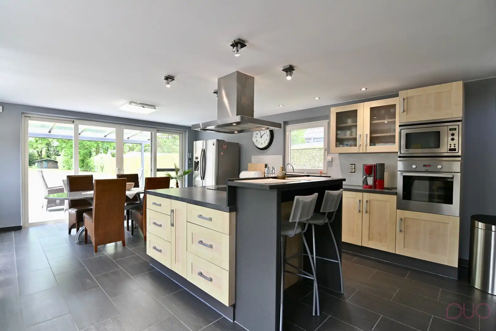 Knappe vrijstaande woning, instapklaar met tot 5 slaapkamers, midden in het groen foto 13