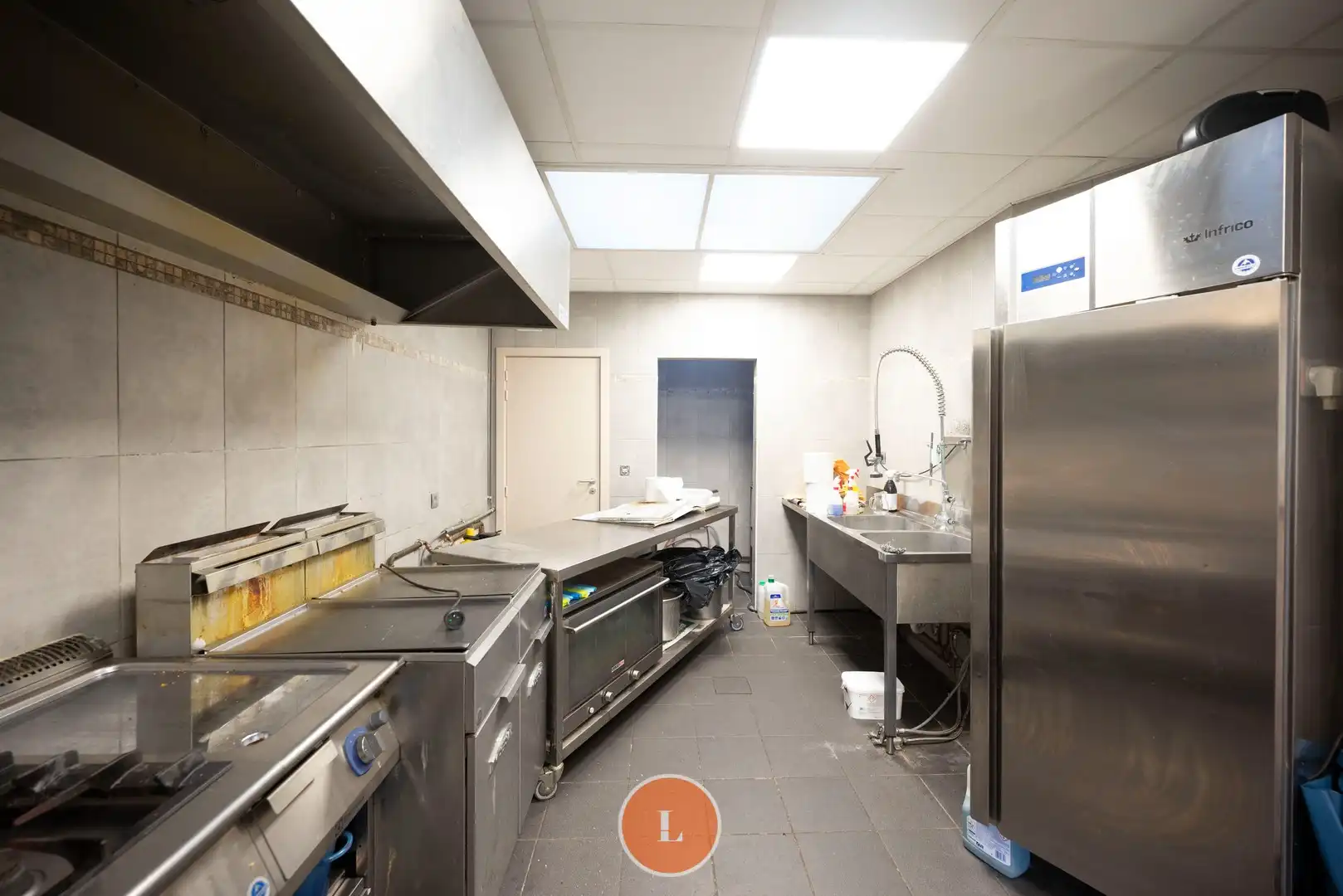 handelspand met woonst foto 7