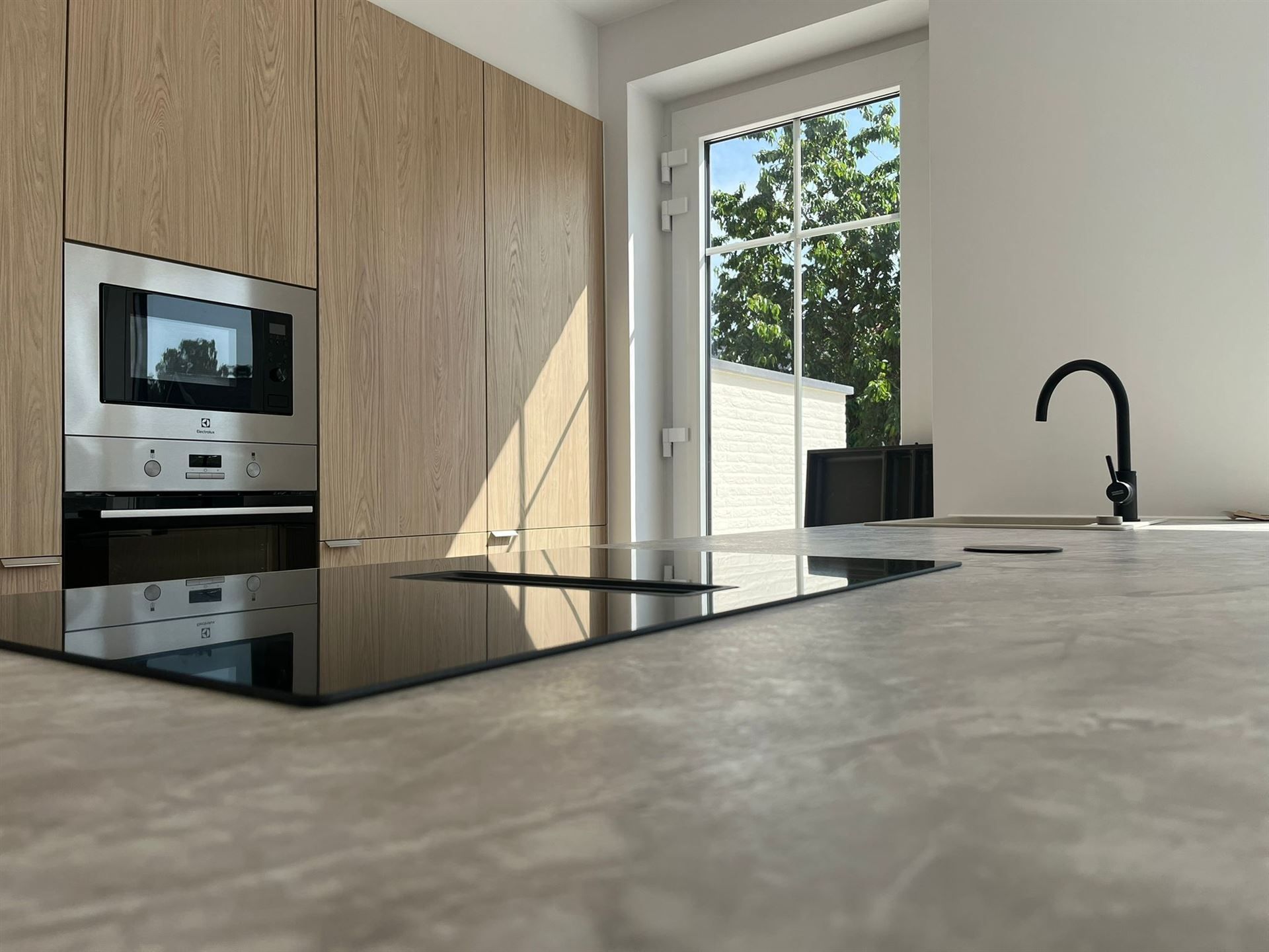 Prachtige nieuwbouw 3-gevel op rustige locatie foto 10