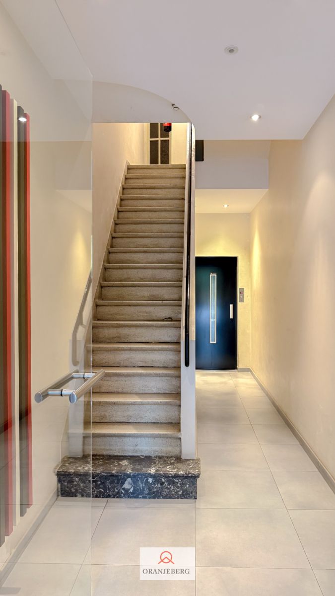 Exclusief en ruim appartement (143  m²)  met zicht op het park foto 39