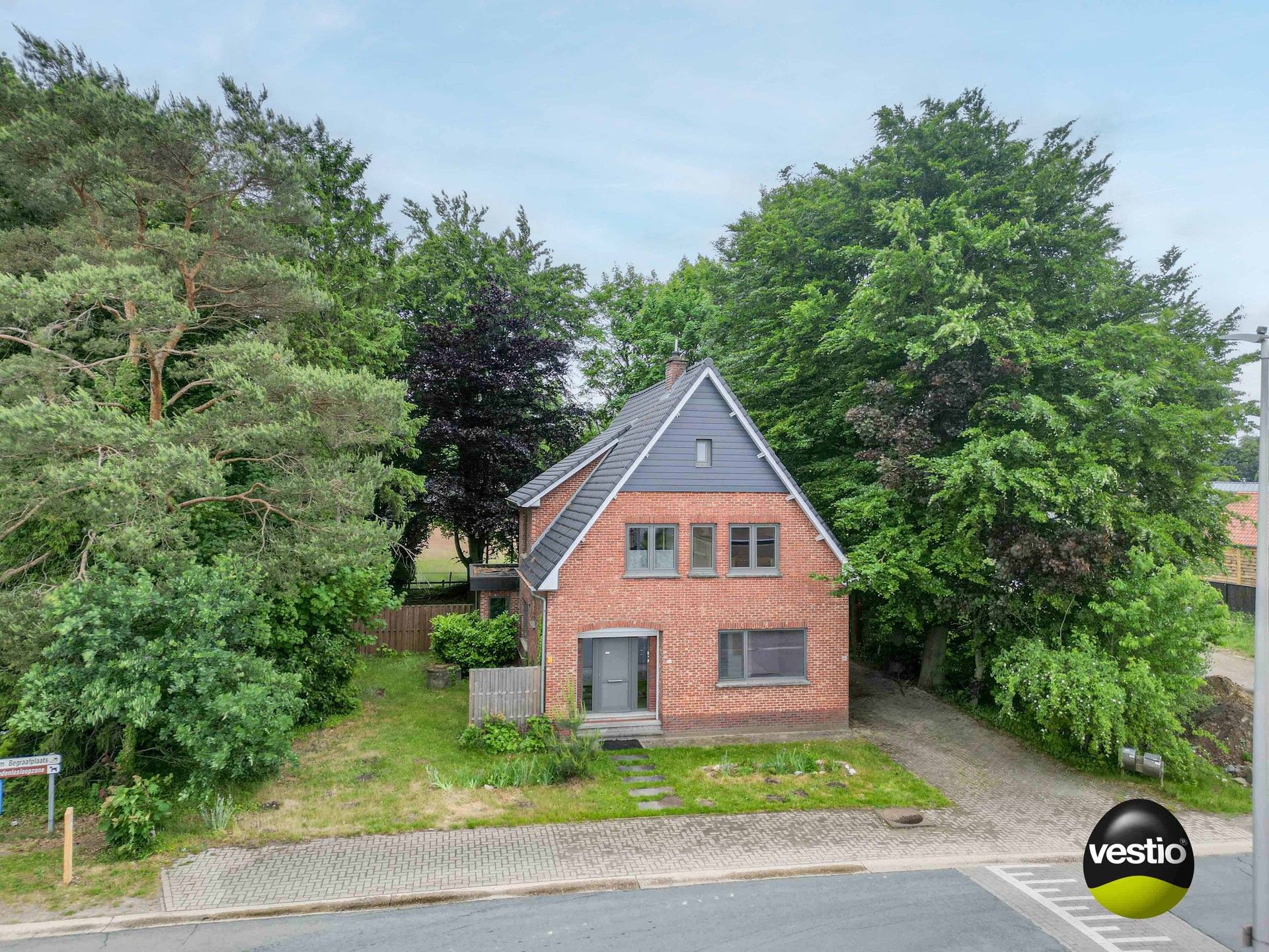 ()=>{if(producerUpdateValueVersion(node),producerAccessed(node),node.value===ERRORED)throw node.error;return node.value} Oude Kerkstraat 64 - 3660 Opglabbeek