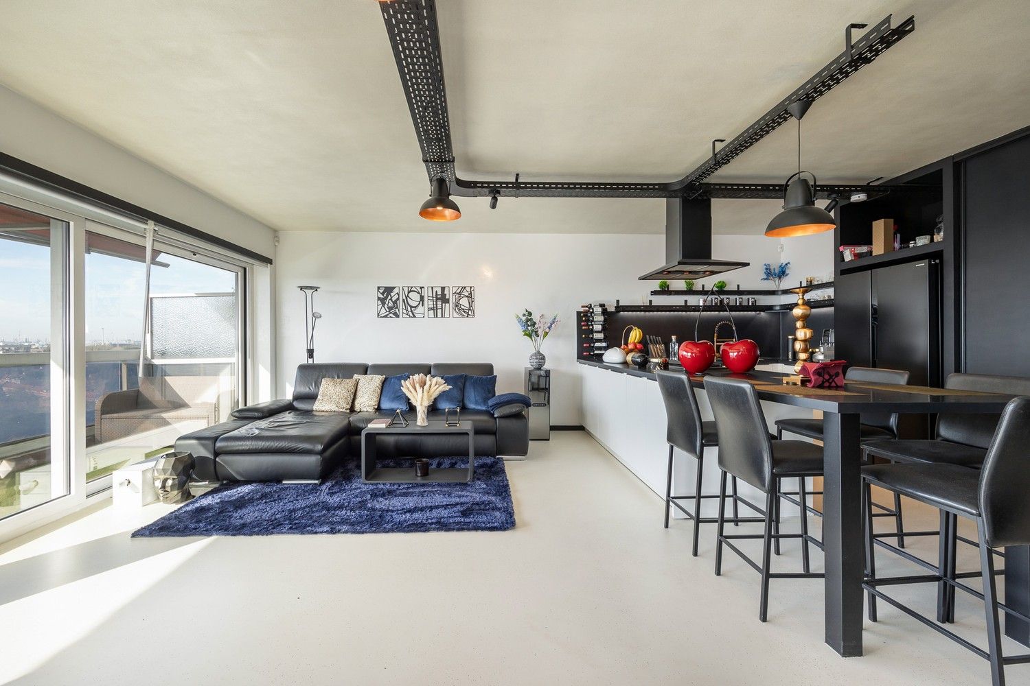 Luxueus appartement met loft gevoel in Merksem foto 8