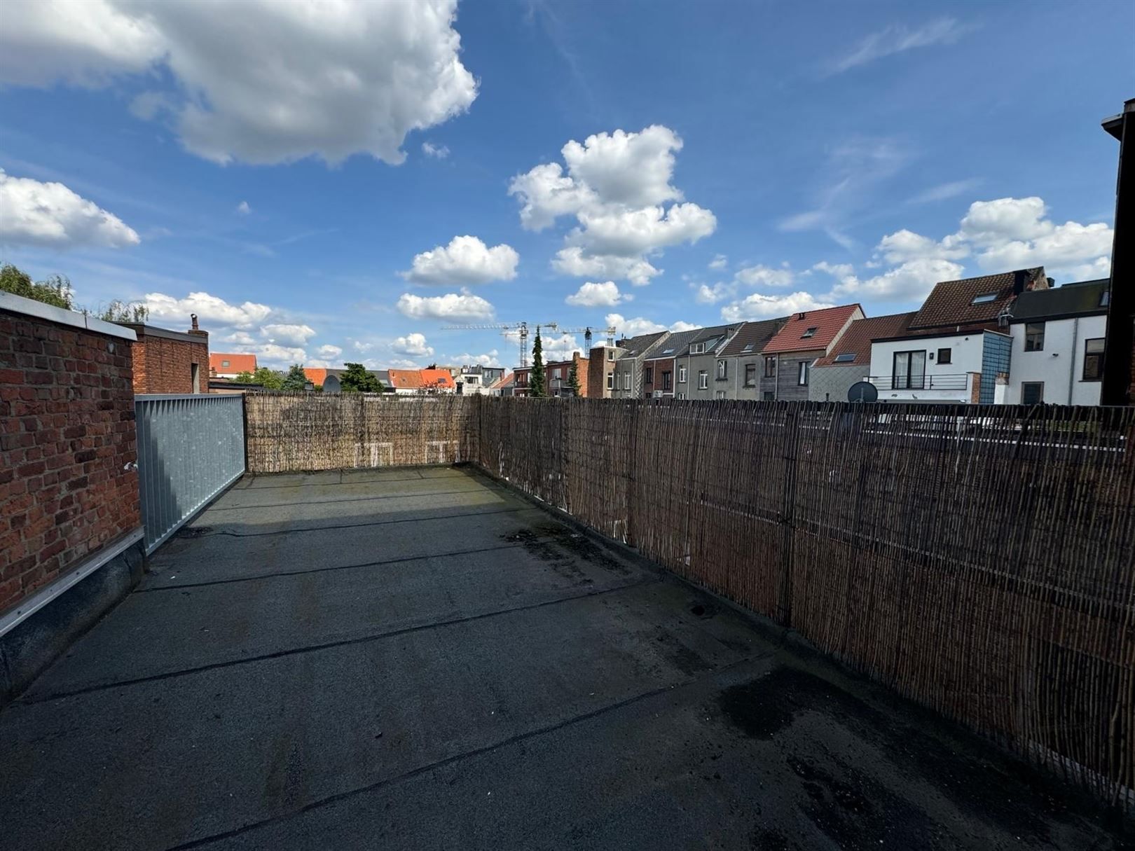 Te renoveren opbrengsthuis bij Statiestraat en Groen kwartier. foto 15