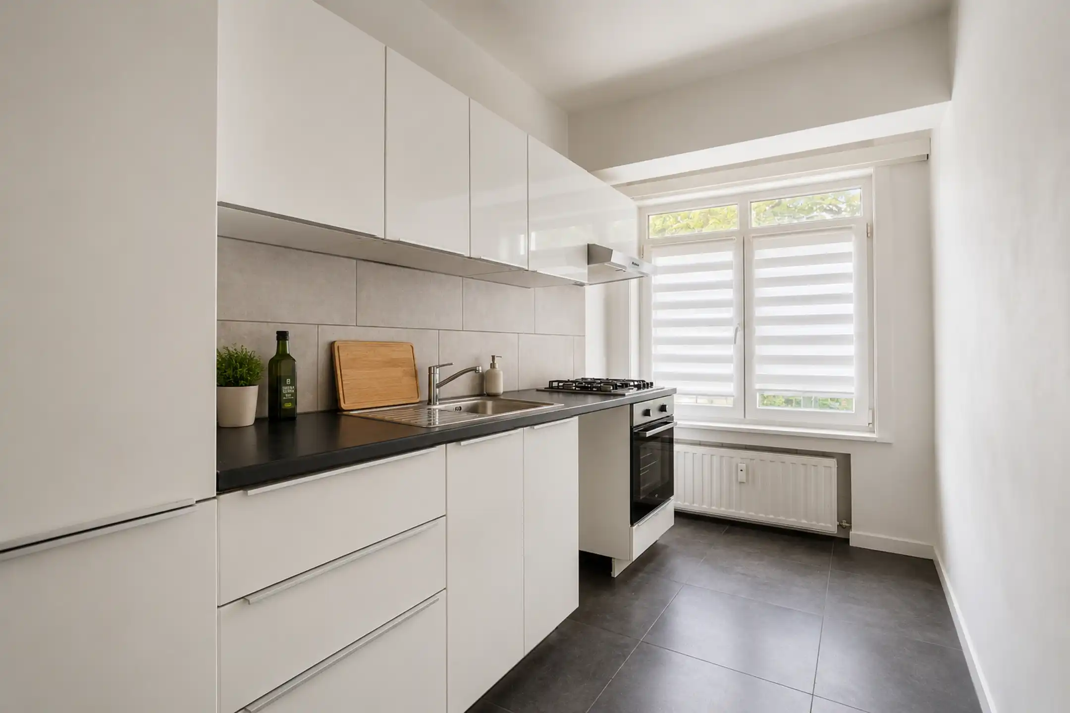 Instapklaar/gerenoveerd 1slaapkamerappartement op toplocatie foto 4