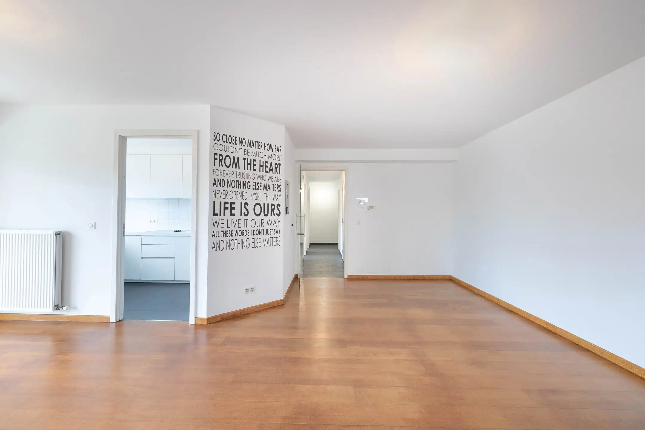 Mooi recent appartement met 2 slaapkamers en parking foto 5