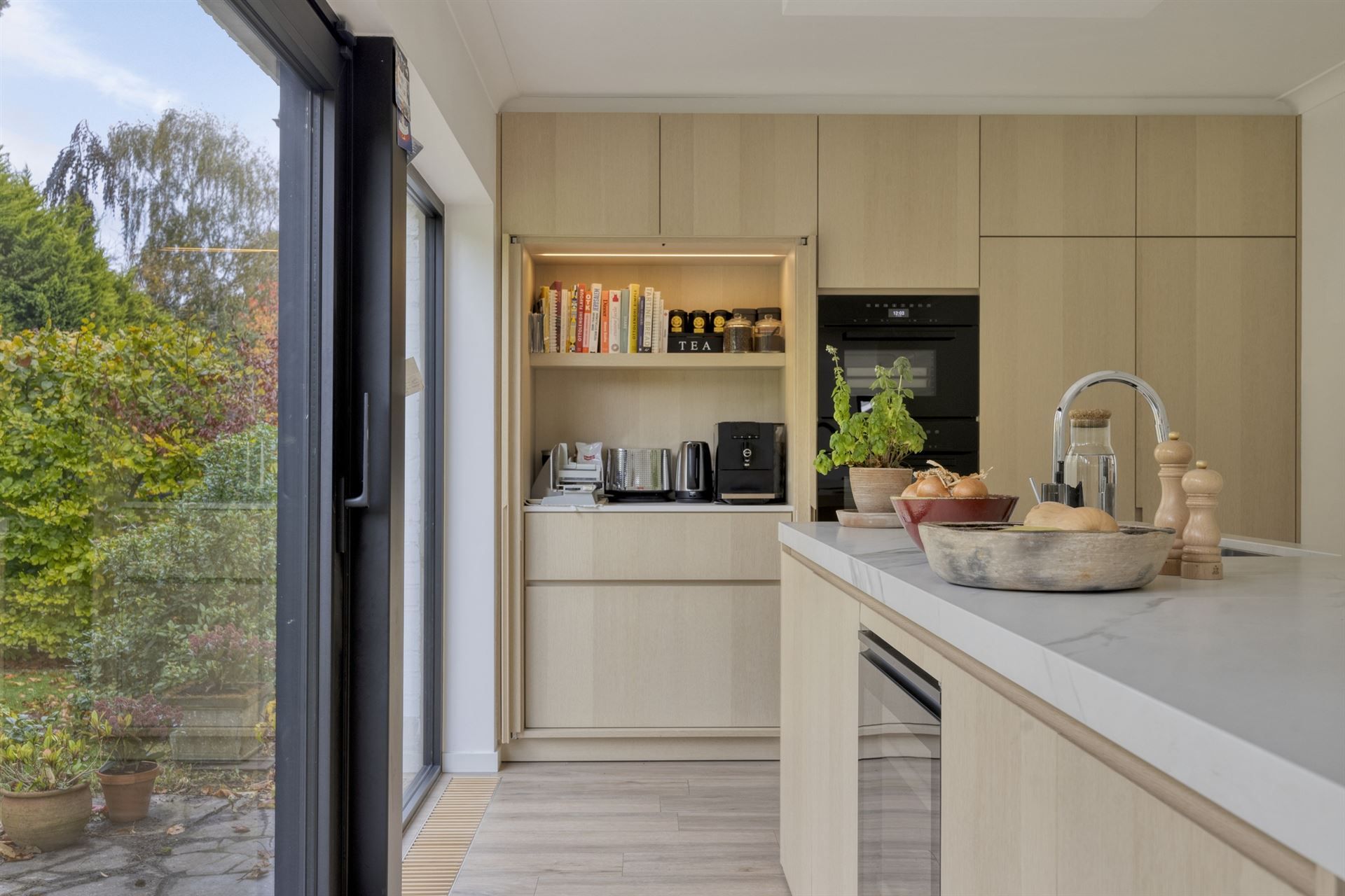 Charmante villa in de exclusieve wijk Marnix foto 16