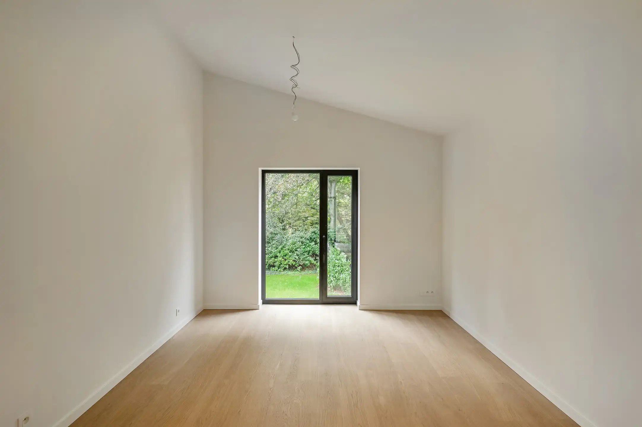 Vrijstaande nieuwbouwwoning op ca. 538 m² grond foto 17