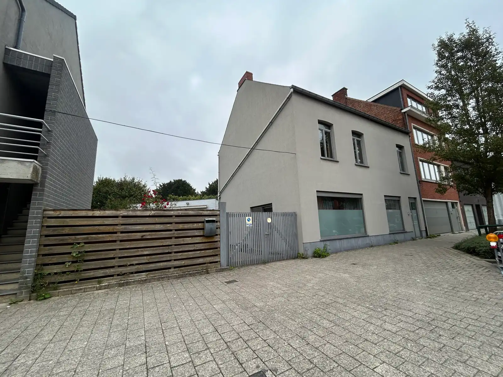 Woning met grond en garage foto 15