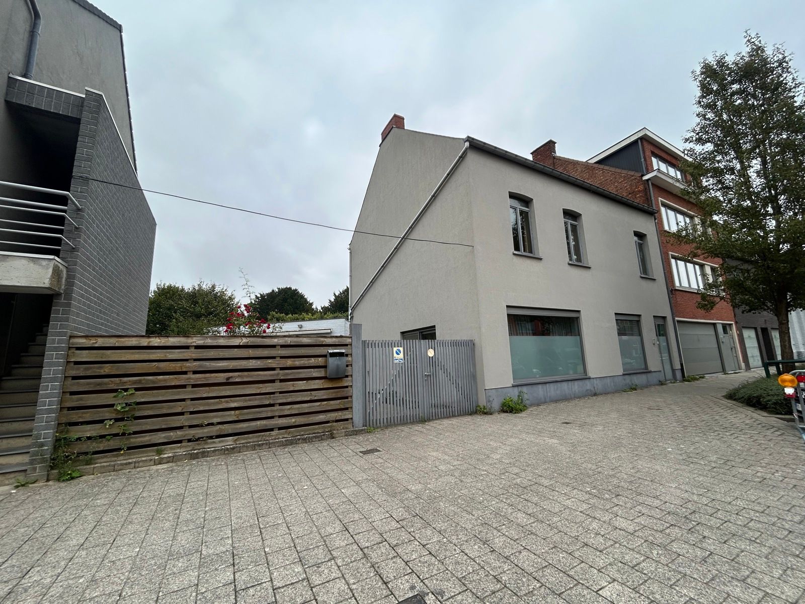 Woning met grond en garage foto 15