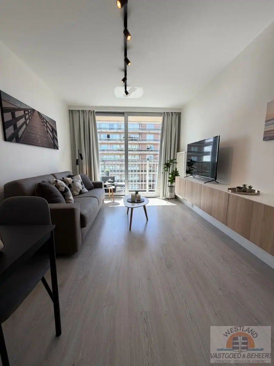 Lichtrijke, modern ingerichte studio op toplocatie foto 4