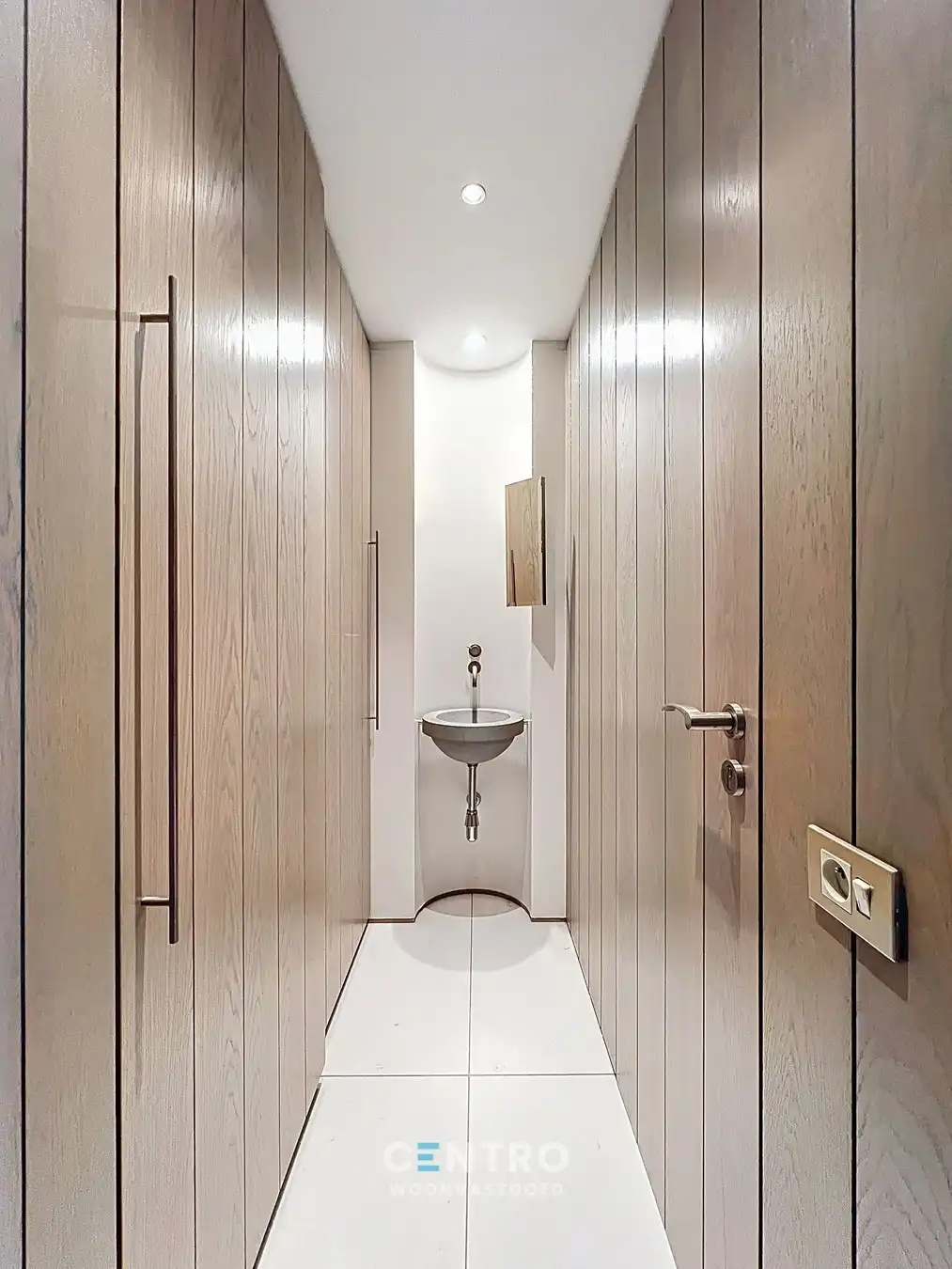 Appartement op AAA-locatie: ruim (127m²), ZONNIG doorloopappartement op de Grote markt (o.a. 2 slpk, dressing, 2 badk, 2 terrassen). foto 5