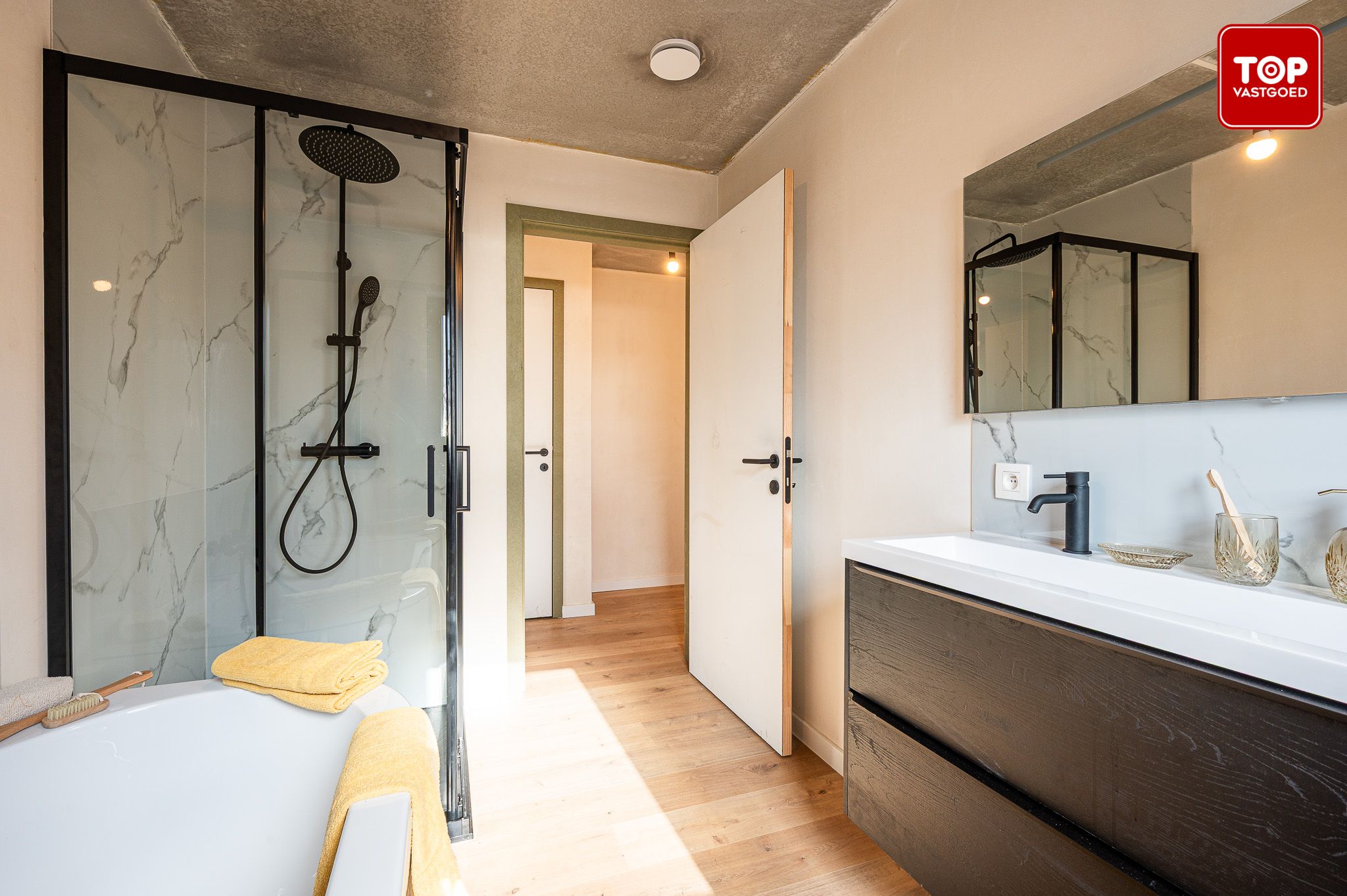 Energiezuinige Nieuwbouwwoning met 4 slaapkamers en leuke tuin.  foto 22