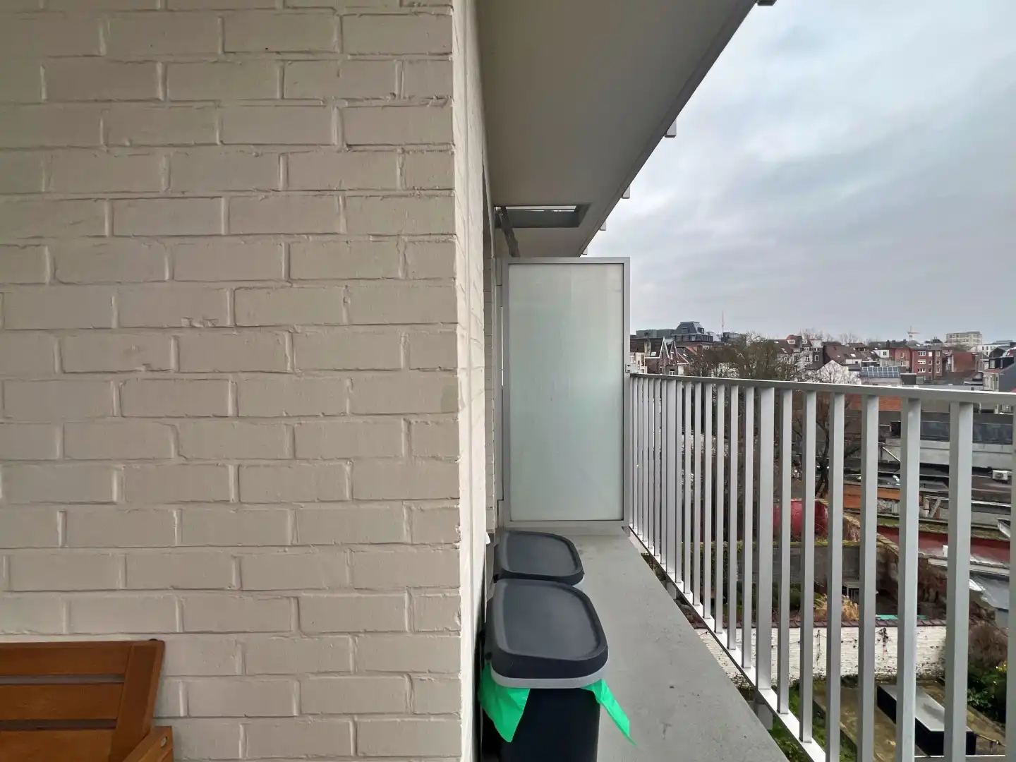 Lichtrijk 2-slaapkamerappartement met terrassen op topligging in Gent foto 15