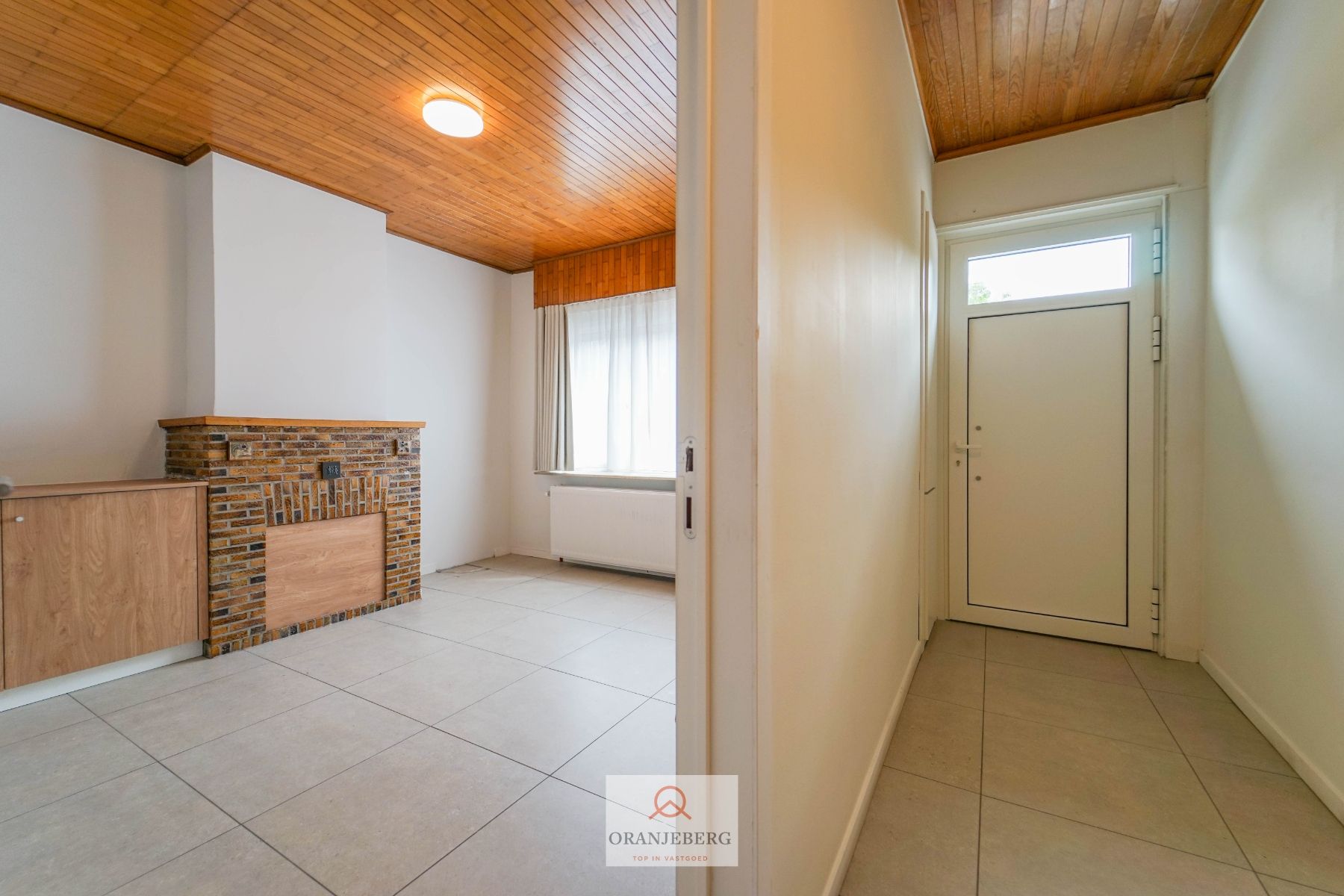 Goed bereikbare rijwoning nabij UZ met 6 slaapkamers te huur foto 10