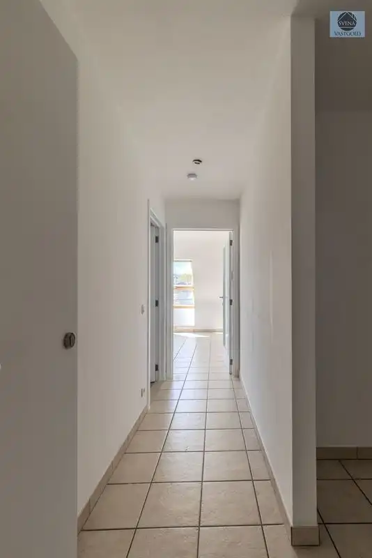 LICHTRIJK APPARTEMENT MET 2 SLAAPKAMERS IN CENTRUM GERAARDSBERGEN foto 4