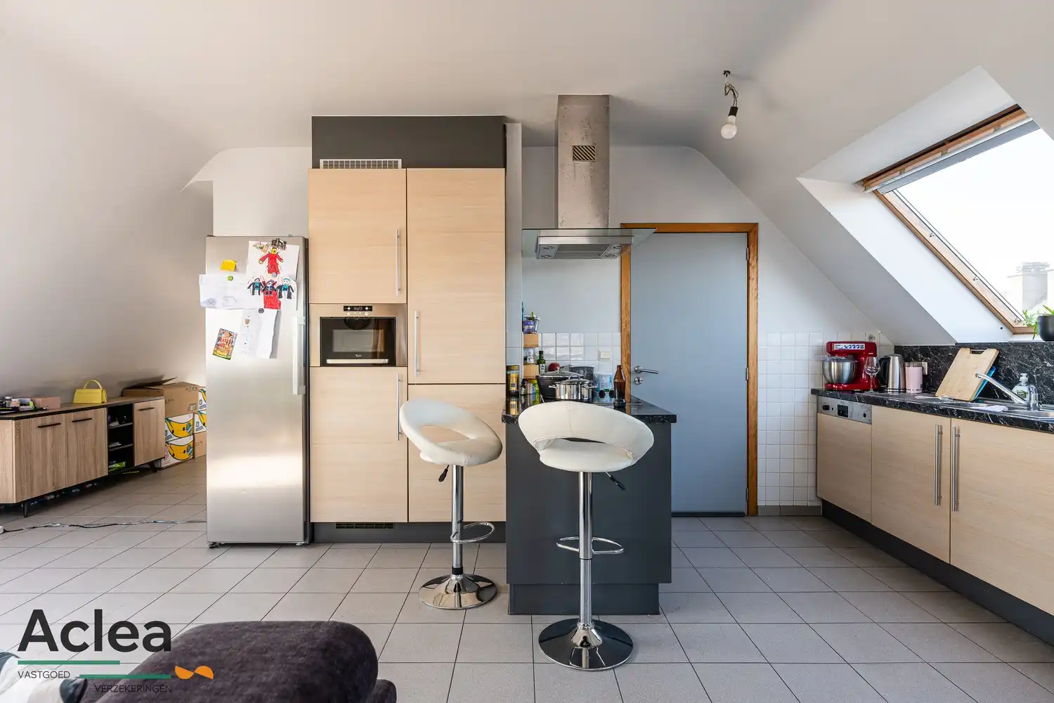 Lichtrijk dakappartement mét garage en terras foto 14