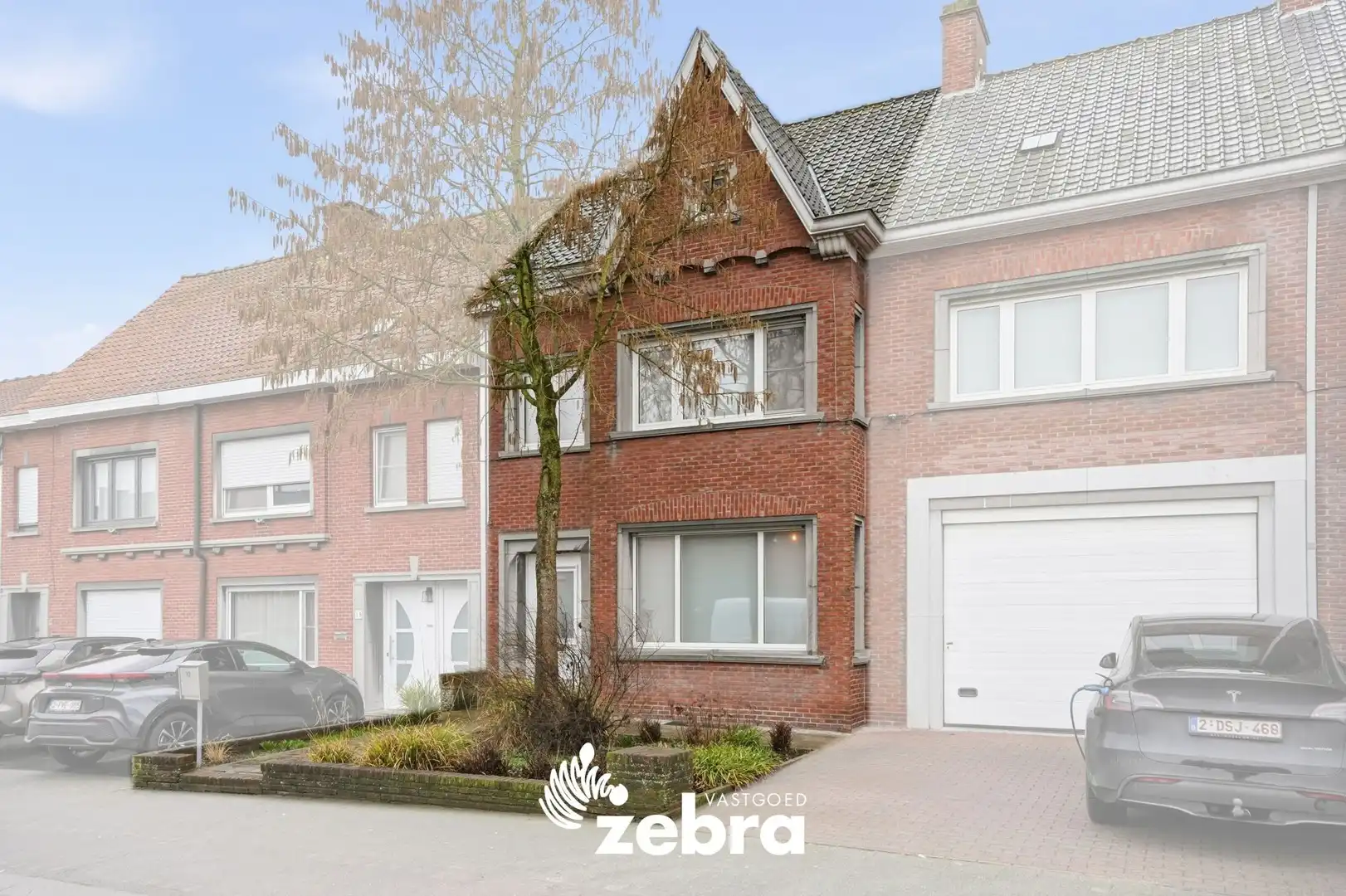 Energiezuinige woning met drie slaapkamers in centrum Tielt! foto {{pictureIndex}}