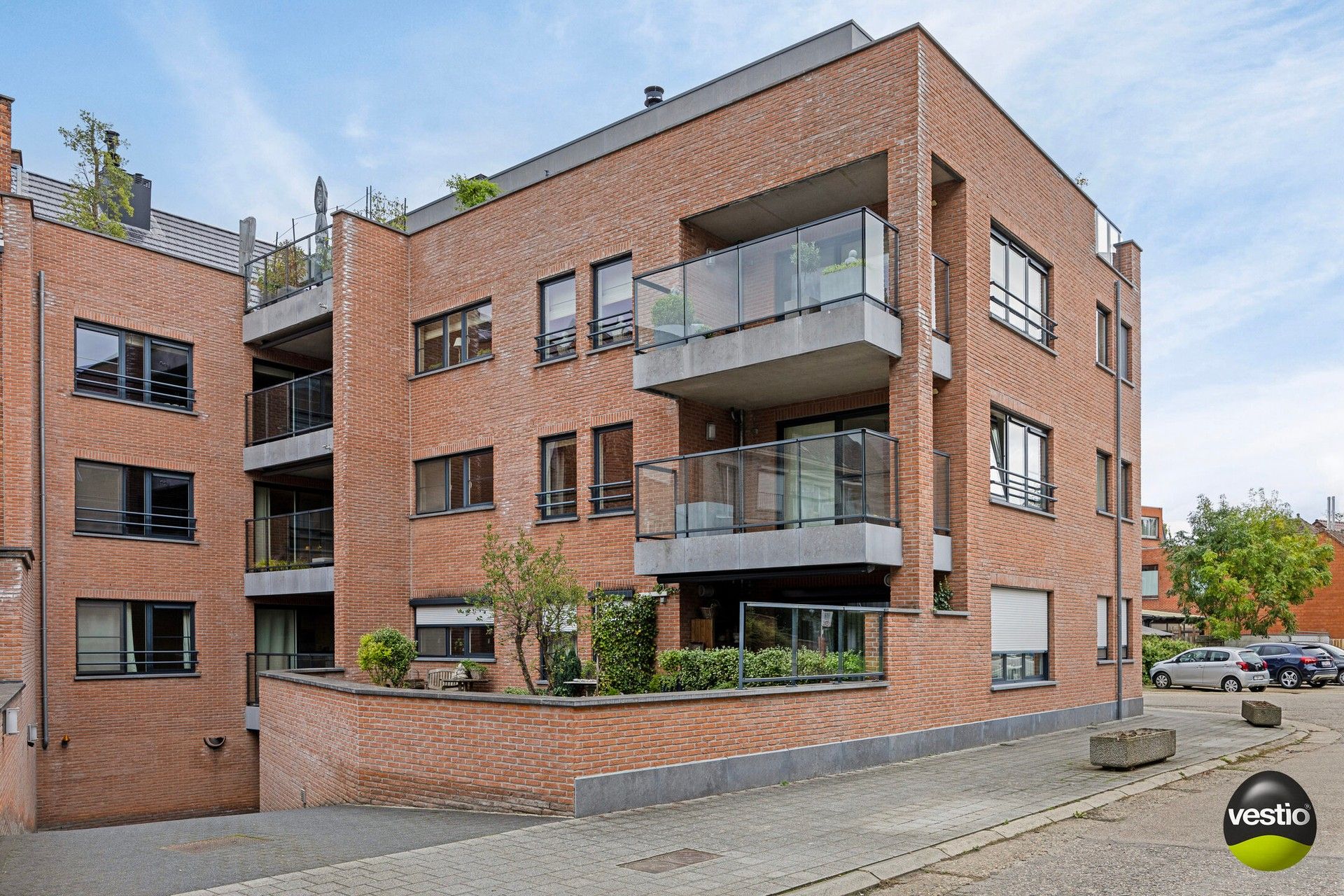 Prachtig 2 slaapkamer appartement met alle comfort en terras nabij het Stadspark. foto 18