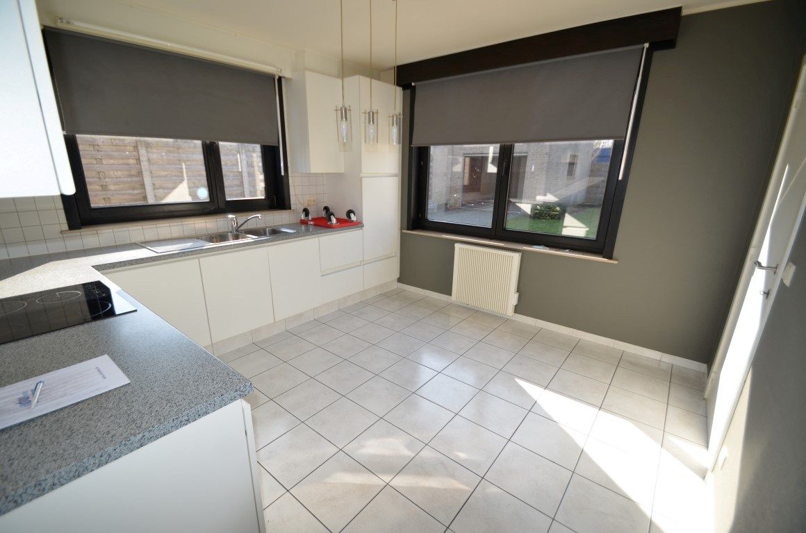 Woning met 3 slpks, garage en tuin foto 3